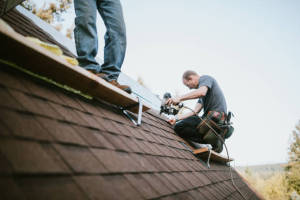 Local Roofers in Ladue, MO